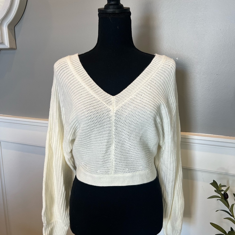Forever 21 Cream V-Neck Sweater